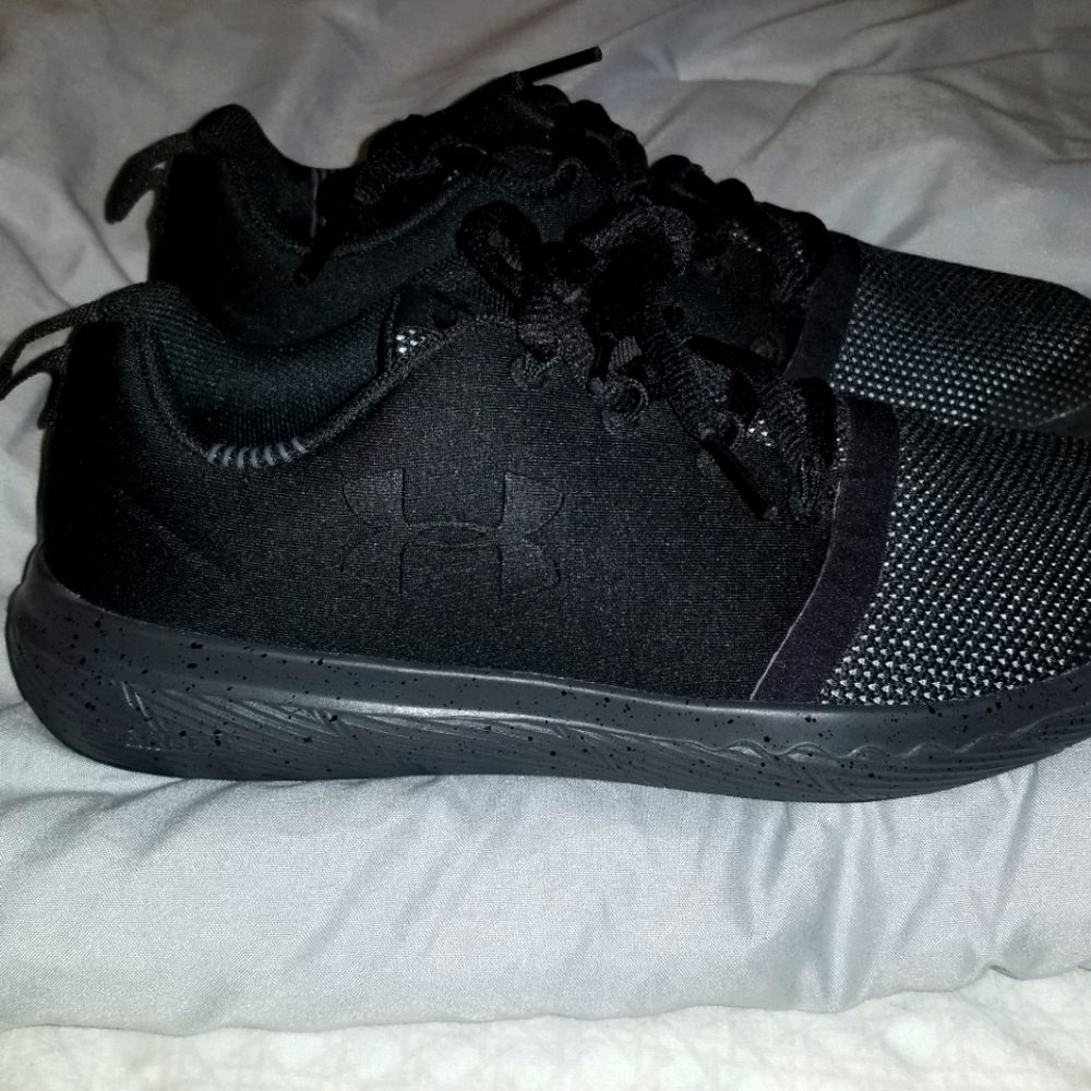 Big Kids Under Armour sneakers